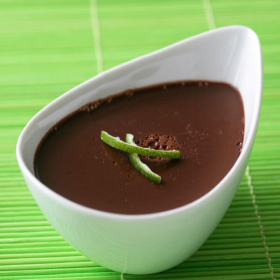 Sobremesa de chocolate rica em proteínas SG