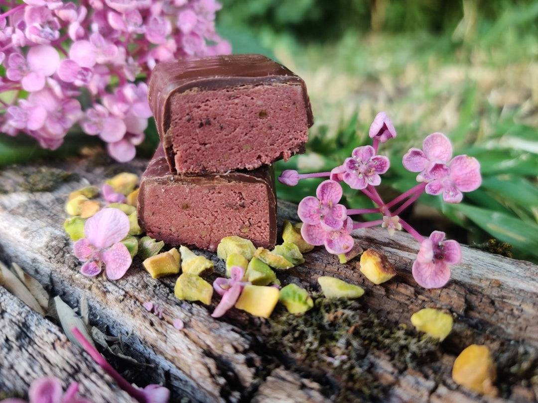 Barre hyperprotéinée framboise pistache enrobée de chocolat noir – 36 g - Mincidelice