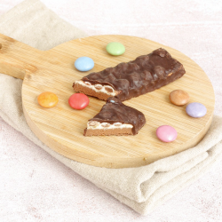 Barre protéinée chocolat et bonbons multicolores SG