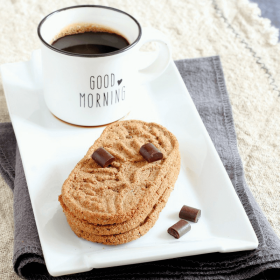 Biscuits protéinés petit-déjeuner cacao aux pépites de chocolat