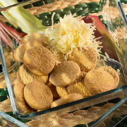 Biscuits apéritifs protéinés salés saveur jambon fromage