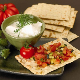 Crackers fines herbes hyperprotéinés type azyme