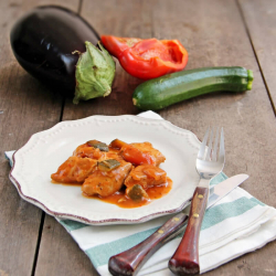 Plat Aiguillettes de Poulet basquaise et Ratatouille