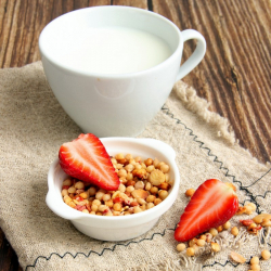 Crunchy-Erdbeer-Müsli